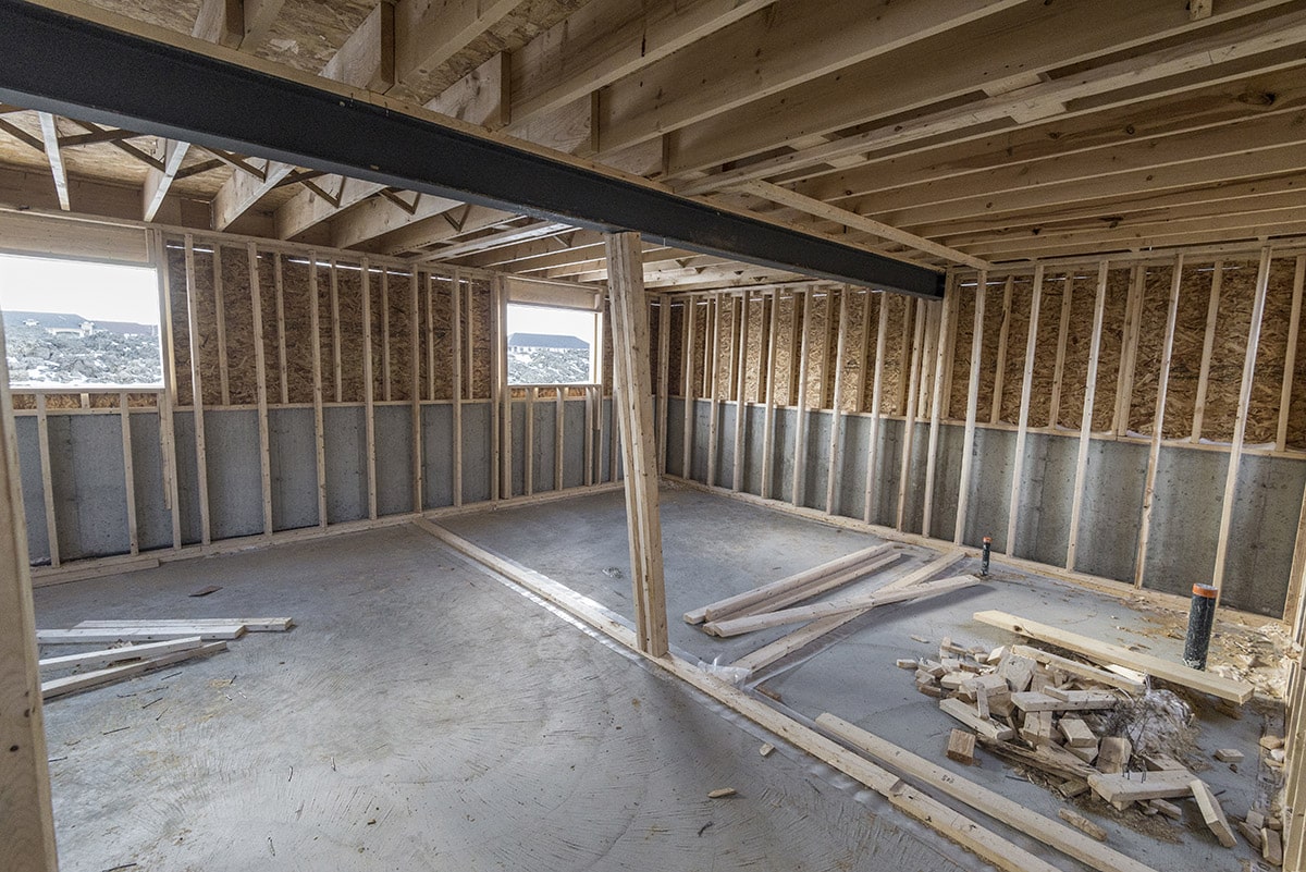 Voici comment aménager un soussol humide Mister House